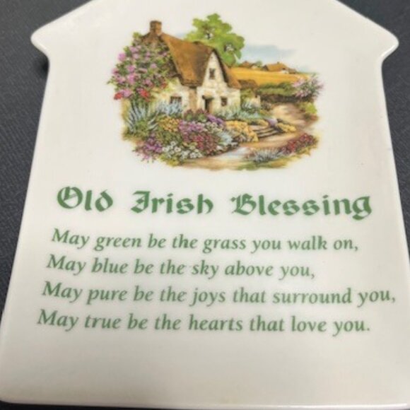 VTG Old Irish Blessing Ceramic Wall Hanging Cottage Scene Plaque Art 4.4"x6.5" - Picture 3 of 11